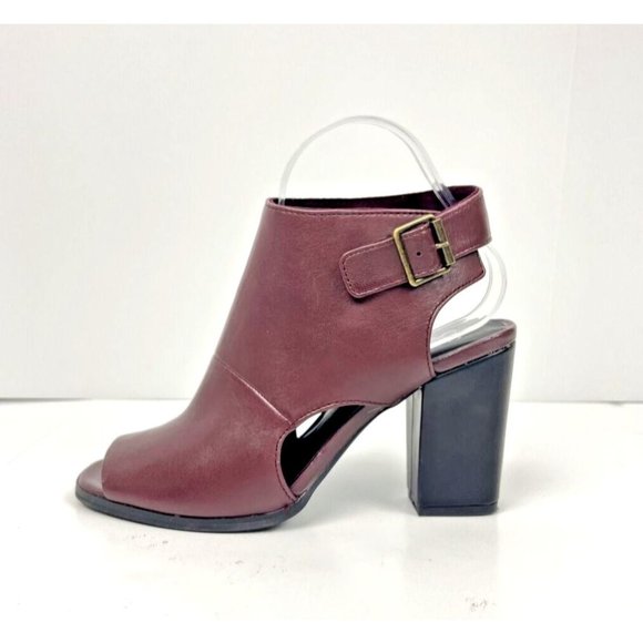 Seychelles Shoes - Seychelles Anthropologie Burgundy Leather Peep Toe Block Heels Size 7.5 NWOT